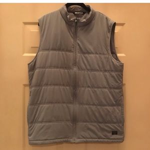 Travis Mathew Gray Vest Size Large.
